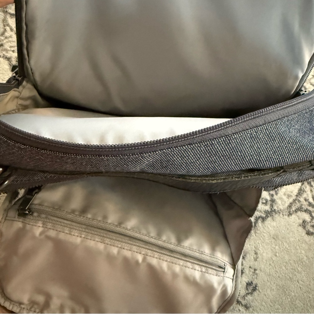 Tumi Gray Backpack - Picture 7 of 8